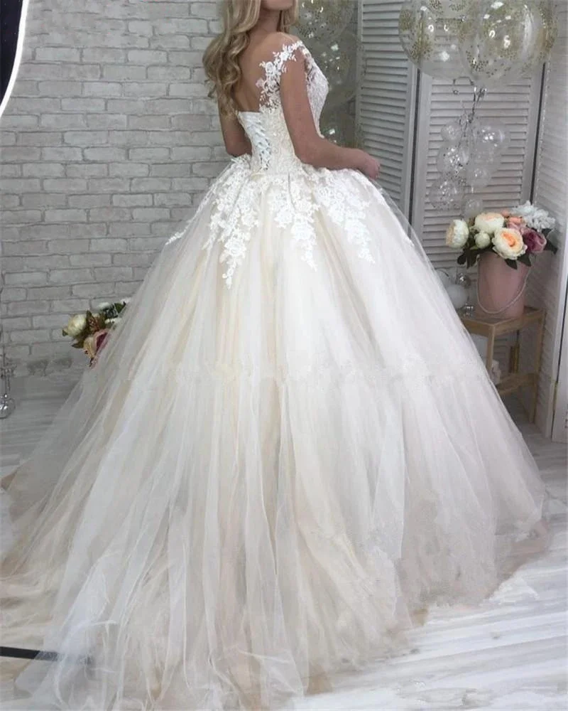 White Wedding Dress Customizable Color Bridal Tulle Deep V Neck Sleeveless Backless Embroidered Lace Wedding Dress