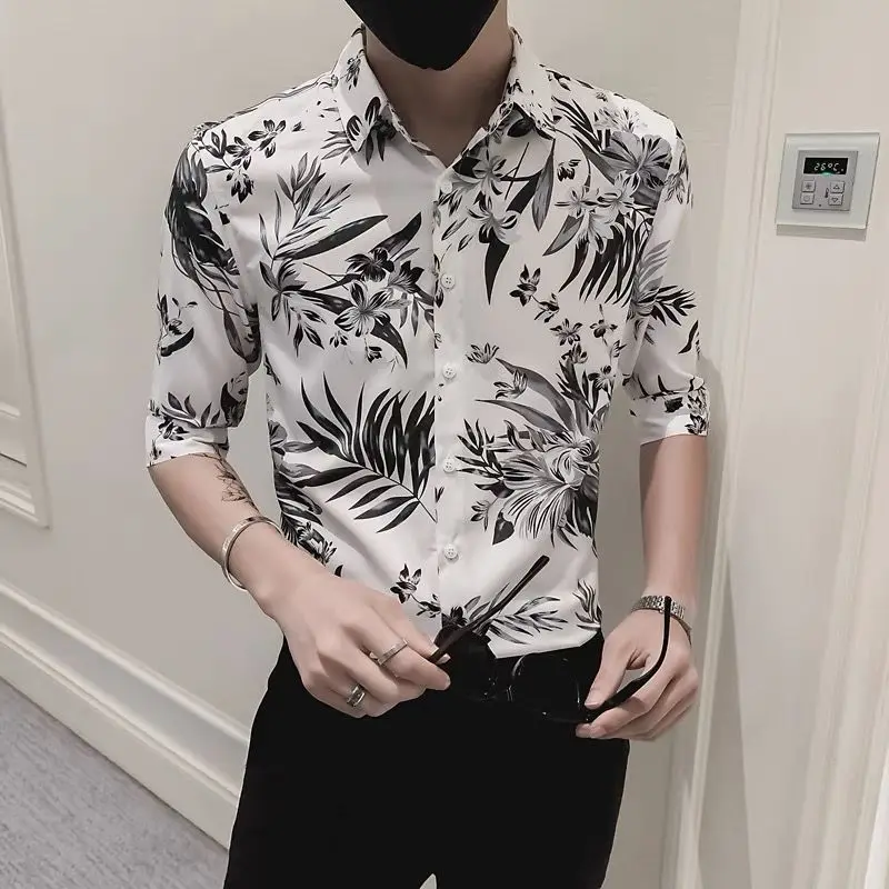 

Summer New POLO Collar Fashion Half Sleeve Shirt Man High Street Casual Slim Button Cardigan England Printing All-match Y2K Tops