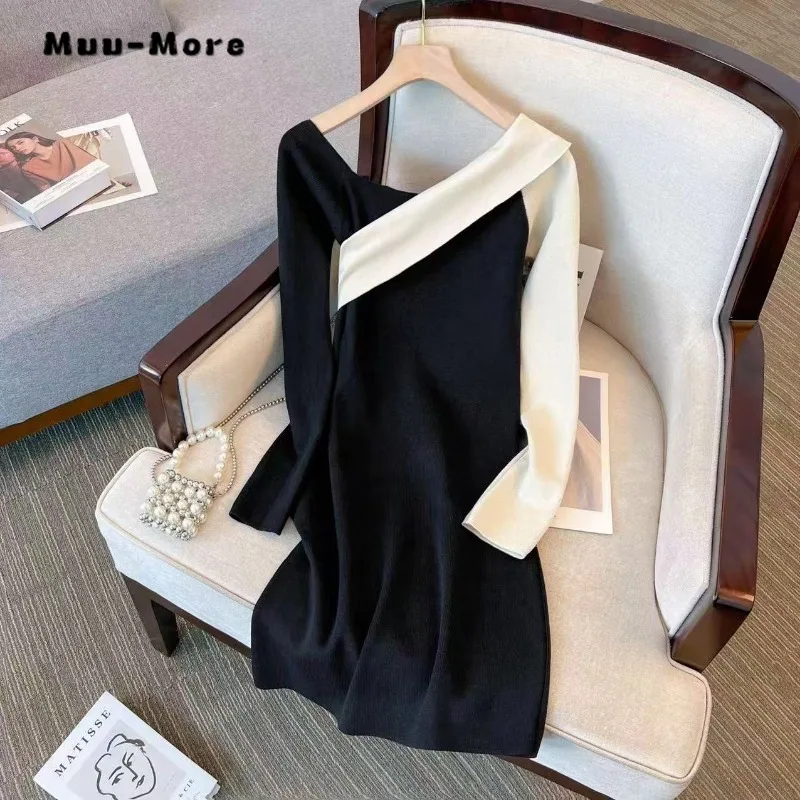 

2025 Spring Sexy Long Sleeve V-neck Patchwork Knitted Dresses Women's Causal Contrast Color Chic High Waist Hotsweet Dress