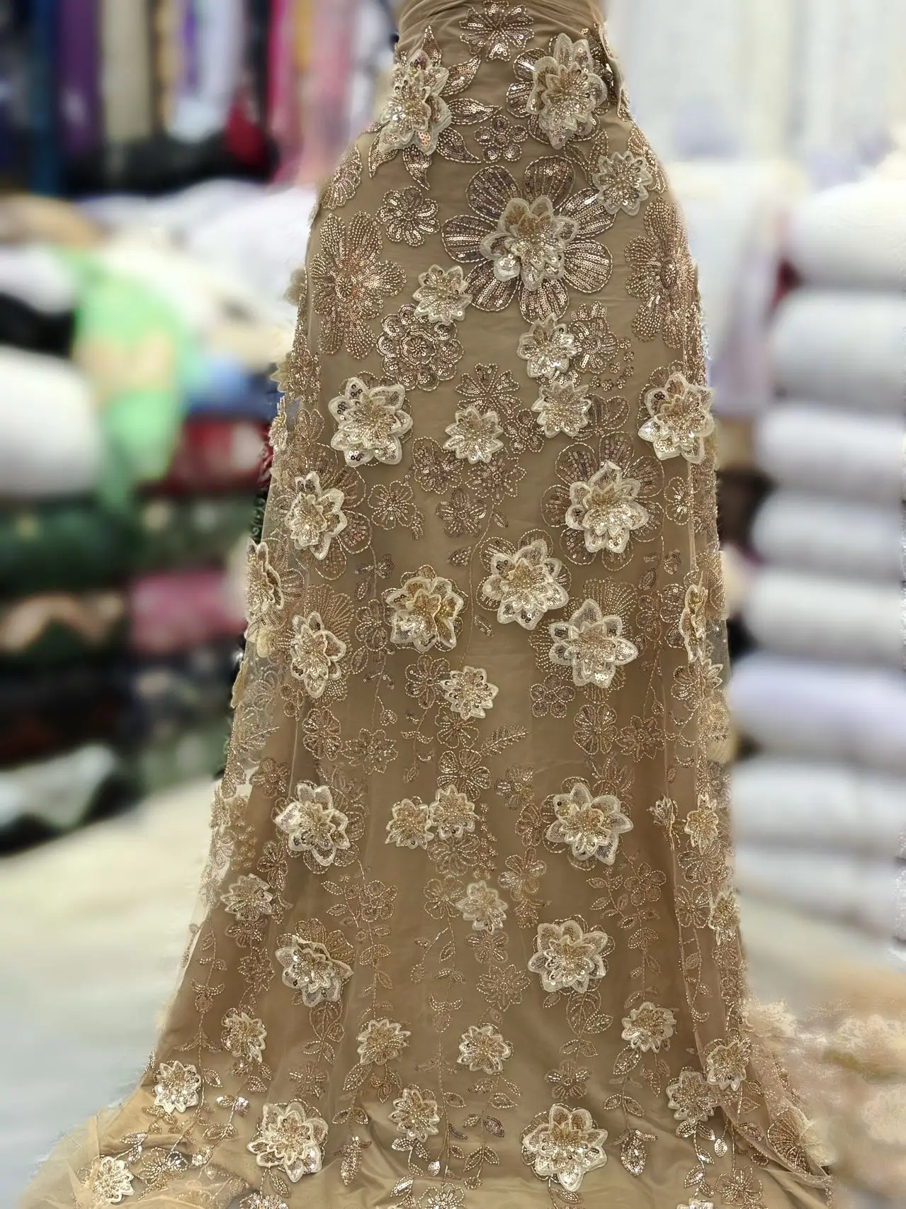 

2025 Nigerian African French Guipure Tulle Lace Fabric Sequins Beaded Embroidery for Luxury Wedding Party Evening Dresses 5Yards