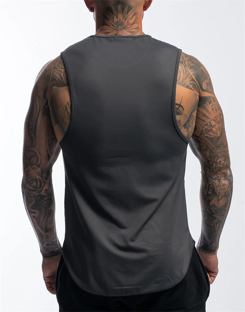 NEW Men Bodybuilding Tight SportS Tank  Summer jogger Workout Sleeveless shirt Men Gyms Vest Male Fitness Brand Running vest men