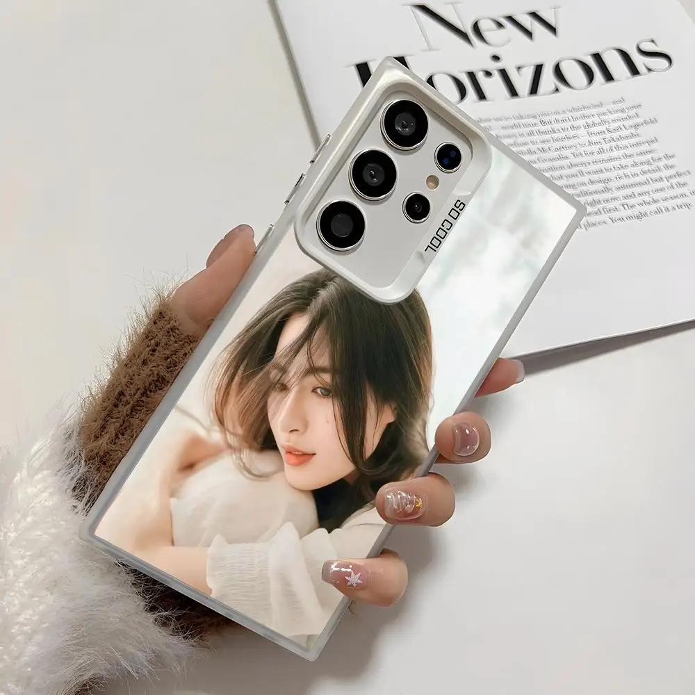 الممثل Lingling Kwong قضية الهاتف لسامسونج غالاكسي S25 حافة S24 S23 S22 S21 S20 الترا سيليكون الملونة الفضة جراب هاتف #5