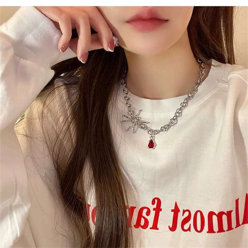 Hip Hop Silver Color Choker Necklace Punk Spider Ruby Chain Necklace For Women Fashion New Party Jewelry Accessories