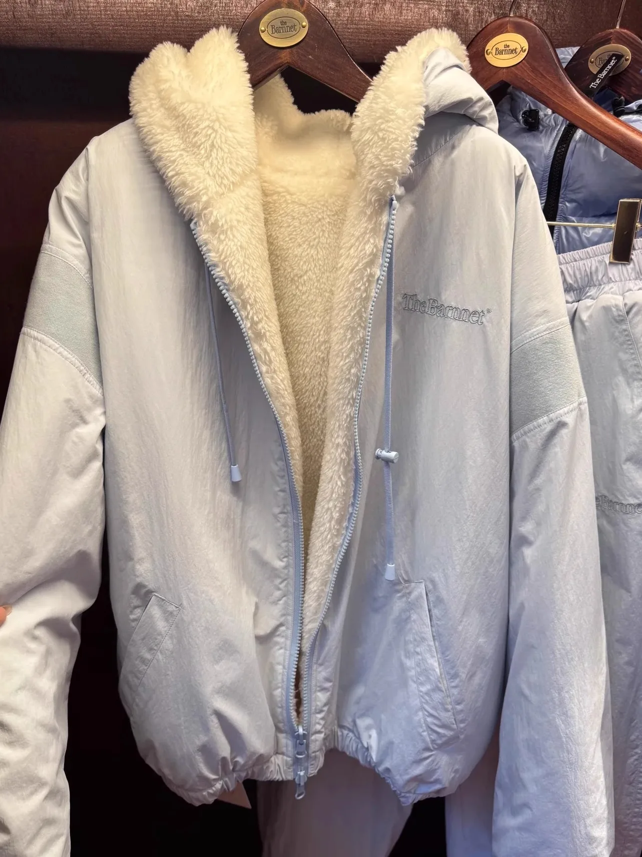 

Женский двусторонний теплый лыжный костюм Barnnet Blue Lamb Fur Jaet, пальто с капюшоном, свободный крой, длинная застежка-молния