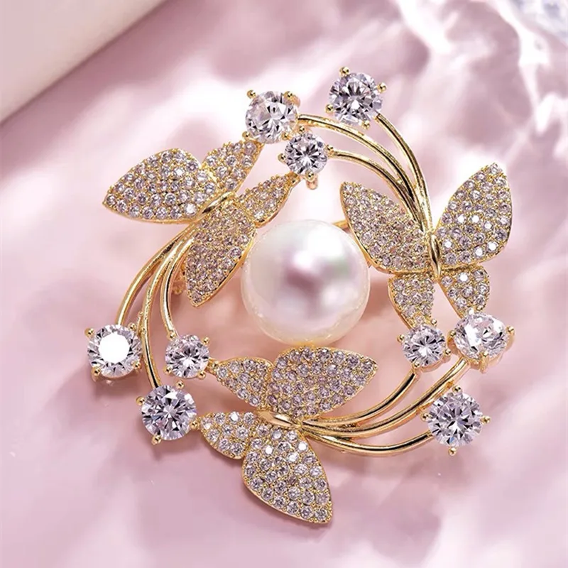 Exquisite Vintage Women Men Classic Butterfly Flower Pearl Brooches Jewelry Fashion Elegant Coat Suit Crystal Pins