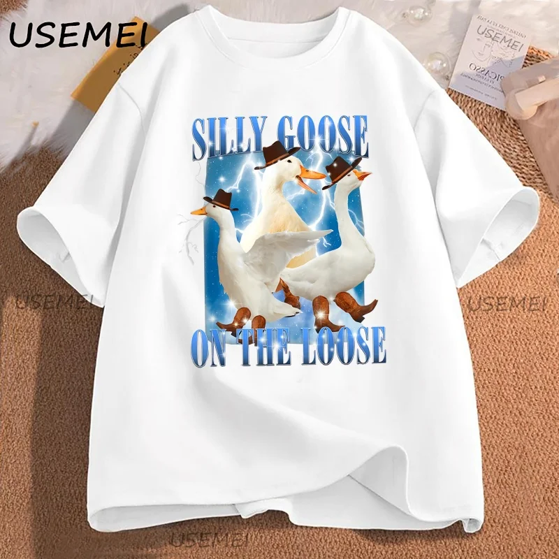 

Retro Silly Goose on The Loose Funny 90s T Shirt Vintage Silly Animal T-Shirt Adult Oversized Funny Graphic T Shirts Clothing