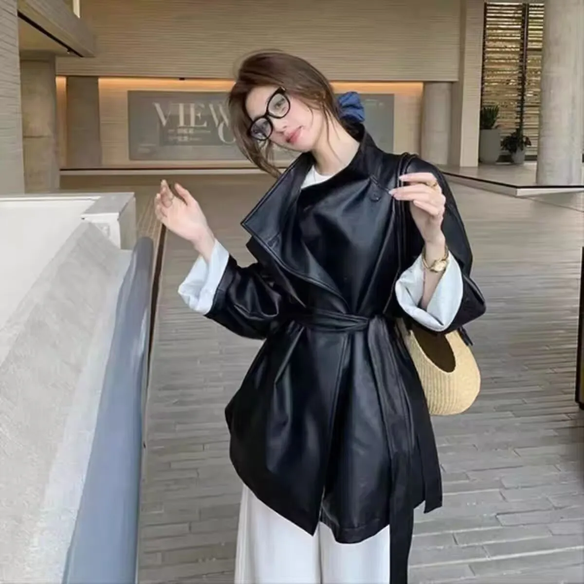 Chaqueta de cuero negra dulce y fresca para mujer, abrigo cortavientos de piel sintética ajustado con temperamento, Top medio largo para primavera y otoño