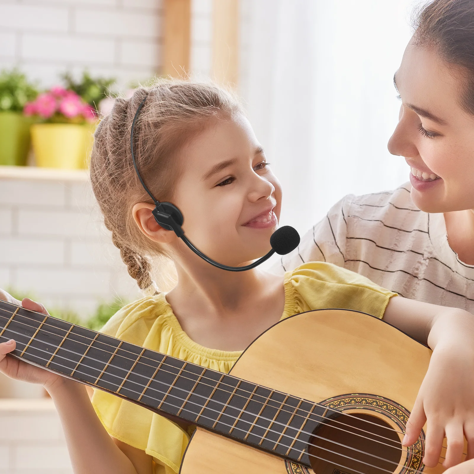 หูฟังรูปดาวนักร้องสำหรับเด็ก 2 ชิ้น อุปกรณ์ประกอบการแสดงคอสเพลย์สำหรับเด็กเล็ก ไมโครโฟนปลอมสำหรับการแสดง งานปาร์ตี้ ของเล่นเสริมสร้างจินตนาการ ของขวัญแปลกใหม่สำหรับเด็ก