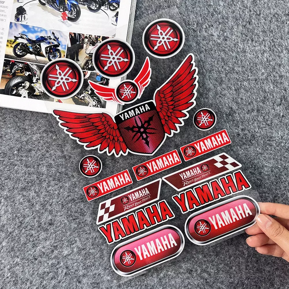 النمط الياباني دراجة نارية الشارات عاكس الجسم ملصقات السيارات خوذة شرائط السلامة ركوب والعتاد لتحسين الرؤية