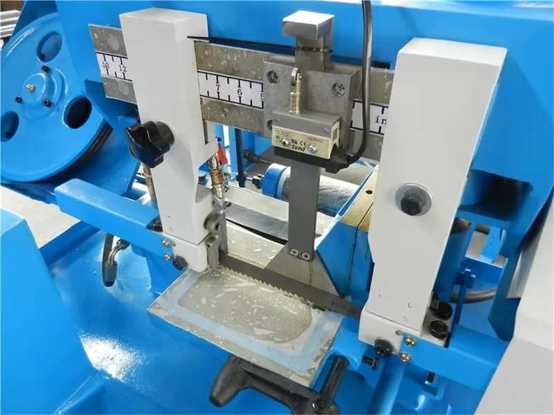 Industrial Metal Band Saw Machine GH4220 - High Efficiency Metal Cutting Equipment