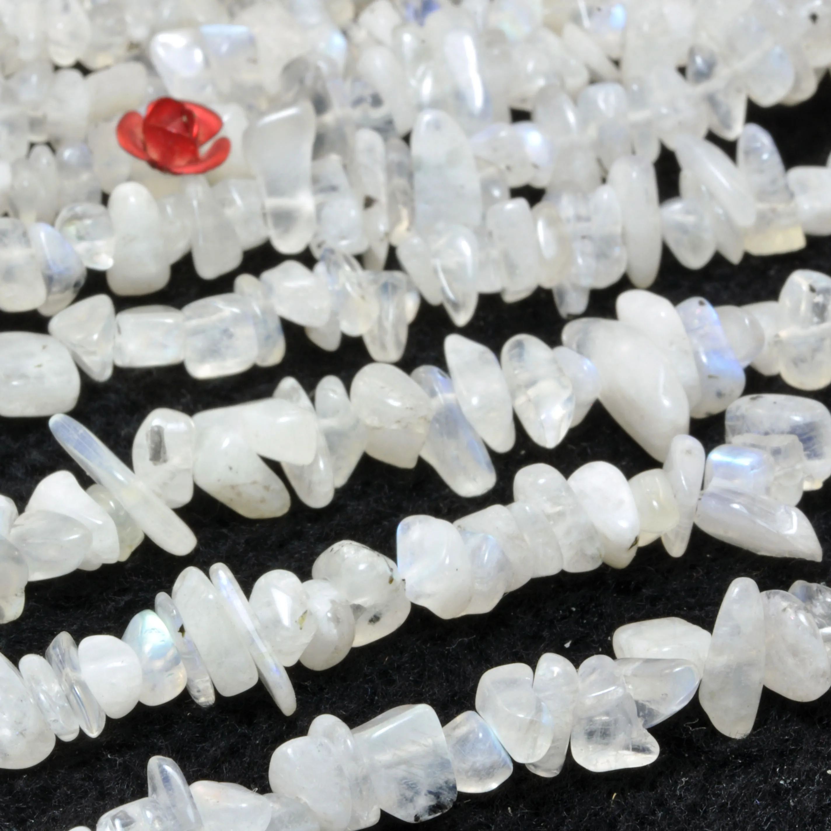 Natural Rainbow Moonstone Smooth Pebble Chip Beads Wholesale Loose Gemstone Semi Precious Stone For Jewelry Making Bracelet