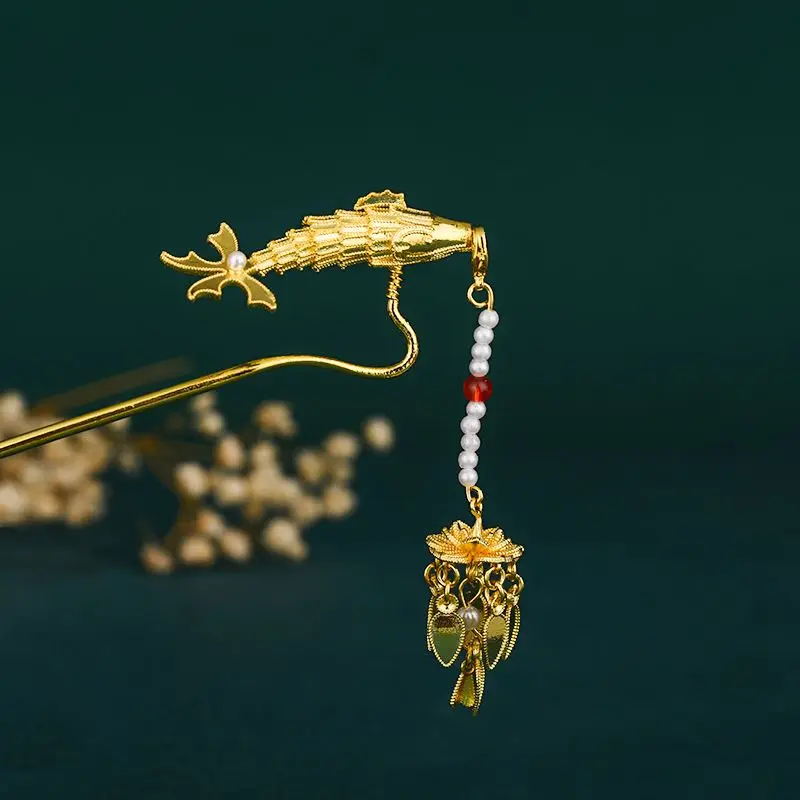Antique Copper Gold Plated Moving Fish Lotus Hairpin with Pearl Accents Hanfu Hair Accessory for Bridal Traditional Wedding Gift