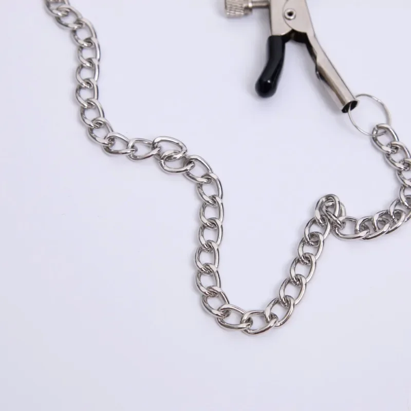 لعبة مثيرة بو الجلود الفم الكمامة الكرة الجنس عن طريق الفم مع سلسلة كليب الثدي الحلمة المشابك عبودية تسخير الجنس لعب ألعاب الكبار