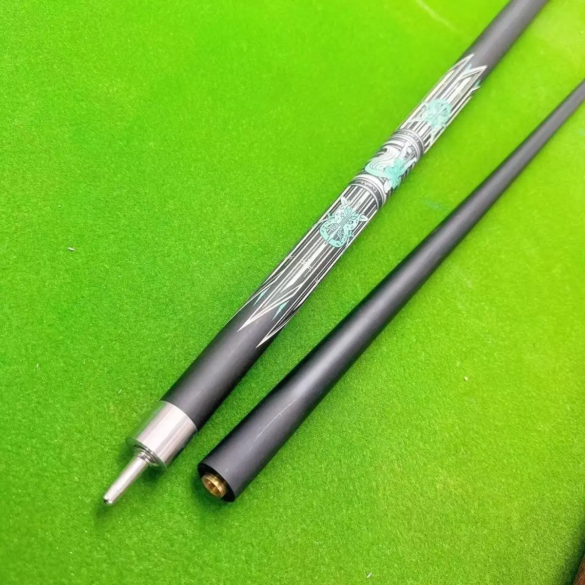

1/2 Pool Cue 13MM Large Tip 19OZ Carbon Fiber Material Offering Excellent Power Transfer Force and Striking Sensation
