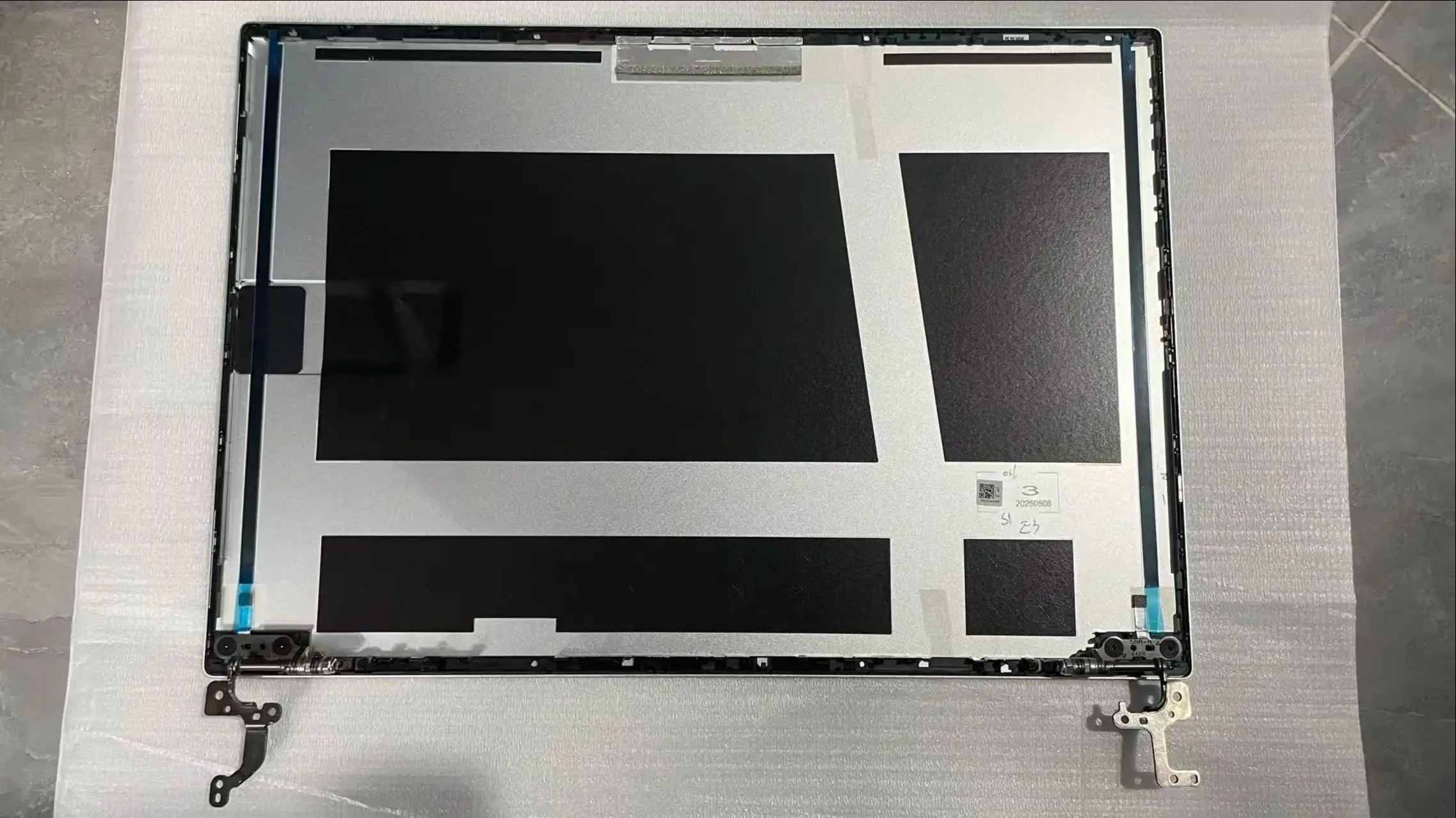 

Original New LCD Back Cover Hinges For VivoBook 15 K3605 ZU K3605V Laptop Screen Top Cover Non Touch Version Gray/Silver