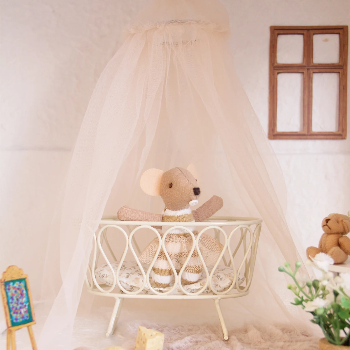 Metal cradle + lace bed curtain (available individually or as a set), 1:8/1:12 scale mini house decoration home ornament