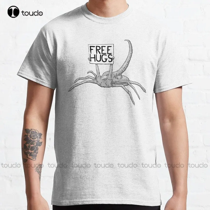 Face Hugger Free Hug Xenomorph Classic T-Shirt Custom Aldult Teen Unisex Digital Printing Tee Shirts Custom Gift Xs-5Xl Tshirt