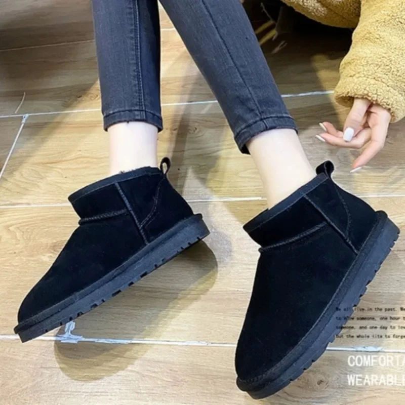 2025 ใหม่ฤดูหนาวPlushรองเท้าข้อเท้าอุ่นสบายรอบToe Suede Design Non-SlipหนาSoled Snow Bootsสบายๆเดินรองเท้า