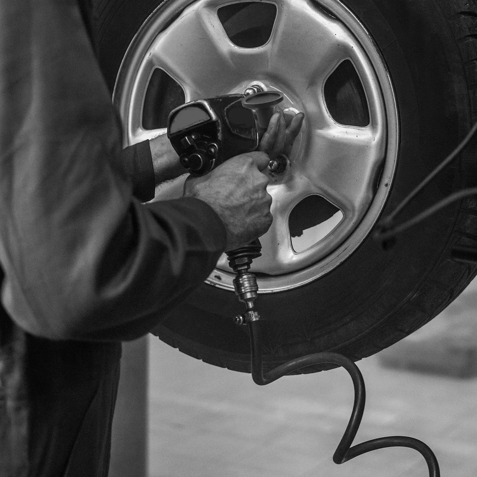 

4pcs Valve Grinding Suction Plates Manual Auto Repair Tool Wear-Resistant Rubber For Engine Motorcycle Car Maintenance