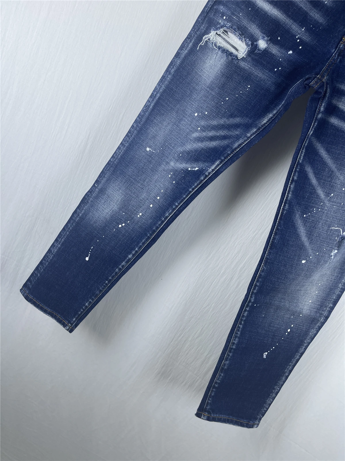 

Spring and Summer 6054 New Men's Jeans Washed and Grinded Patch Slim-fit Trendy Men's All-match Leg Blue Jeans Men