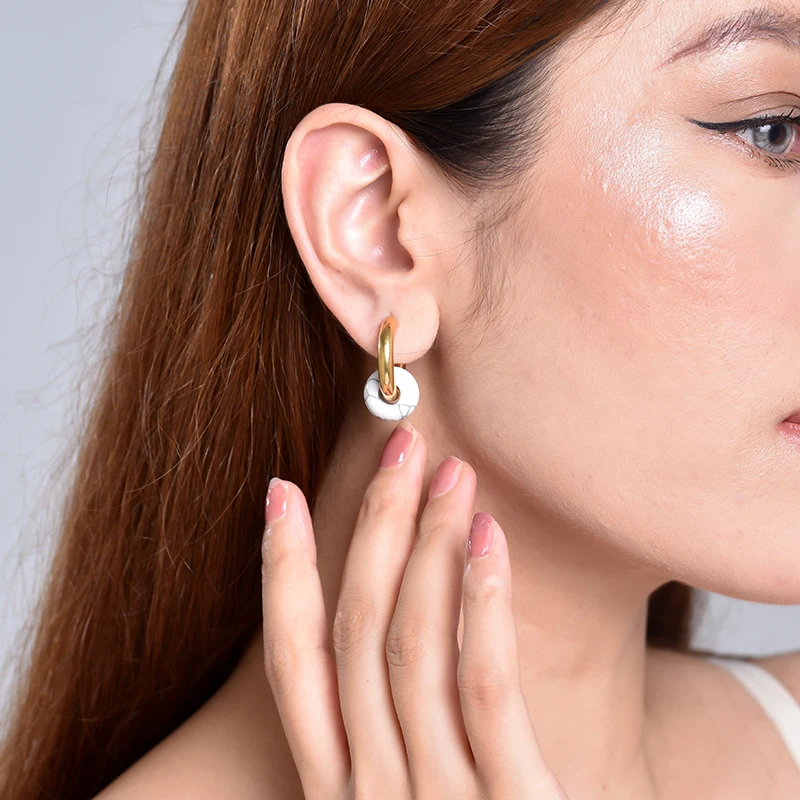 Klassische Mode Naturstein Runde Perle Creolen Frau Türkisen 3,0mm Dicke Edelstahl Ohr Schnalle Ohrringe Schmuck – Detail 5