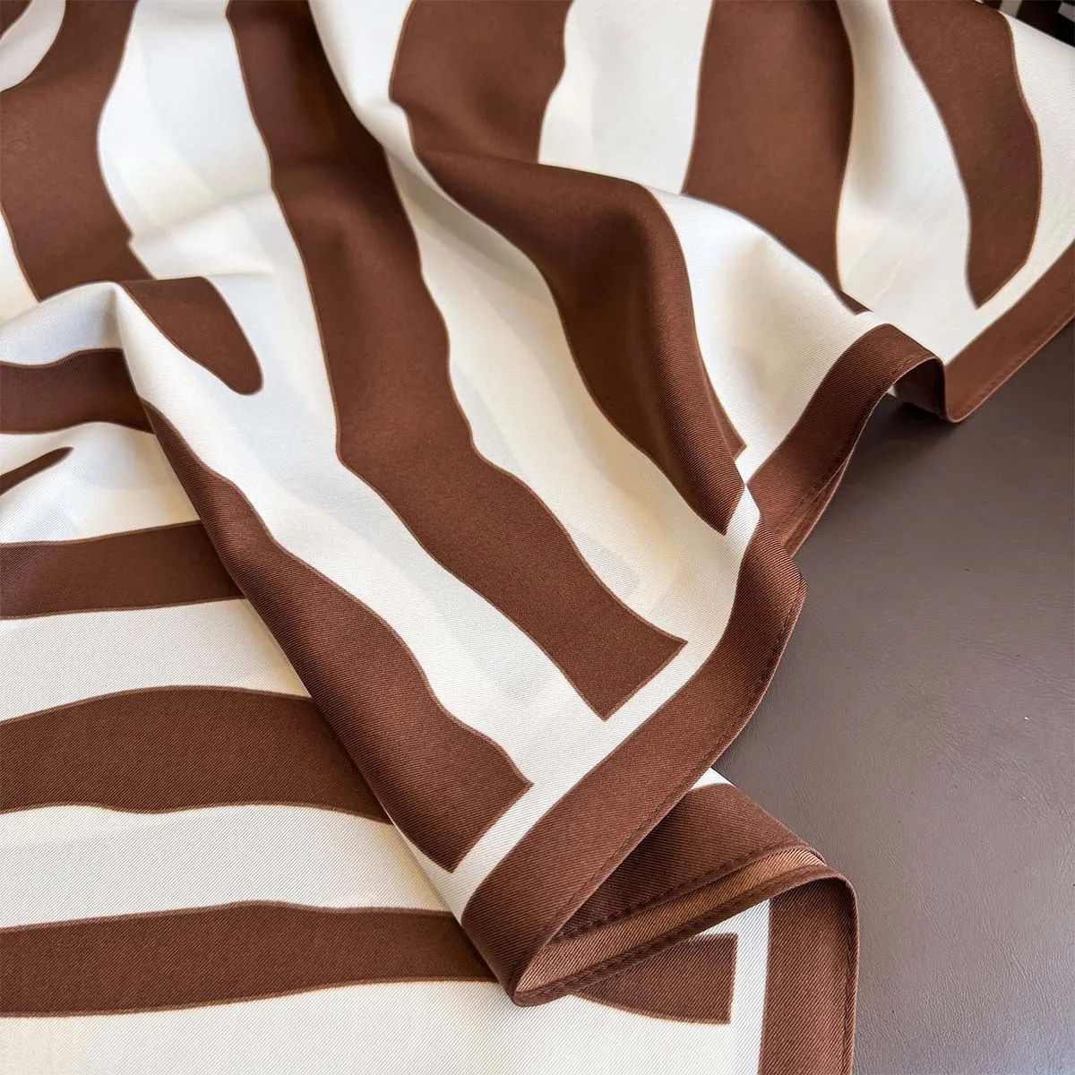 90*90cm Luxury Brand Silk Square Scarf Hijab Women Bandana Soft Scarves Neckerchief Ladies Hair Shawl Wrap Headband
