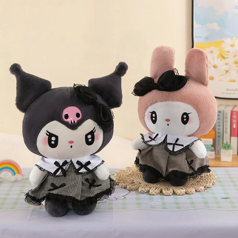 

Kawaii плюшевая игрушка Sanrio Kuromi My Melody кукла в готическом стиле, мягкие игрушки, детский подарок на день рождения, милые мягкие игрушки для девочек