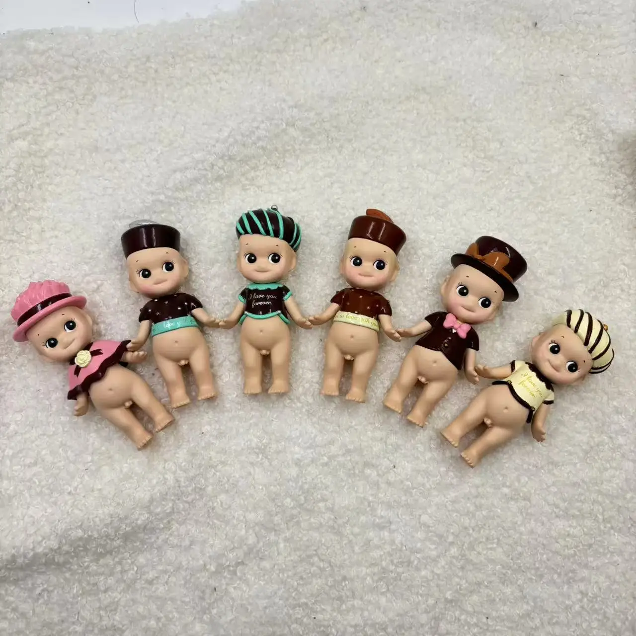 

Мини-фигурка Sonny Angel 2015, серия ко Дню святого Валентина, без коробки, без сумки, слепая коробка, клубника, шоколад, белый шоколад, молоко, SAS65212