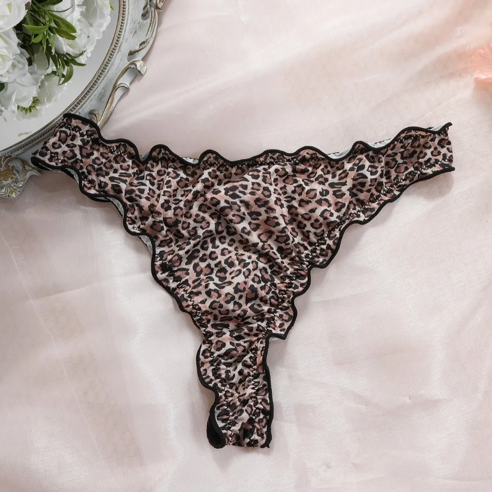 

Cotton Crotch Ice Silk Panties Mid Waist Seamless Leopard Print Thong Female Lingerie Underwear Women's Summer Briefs Girl