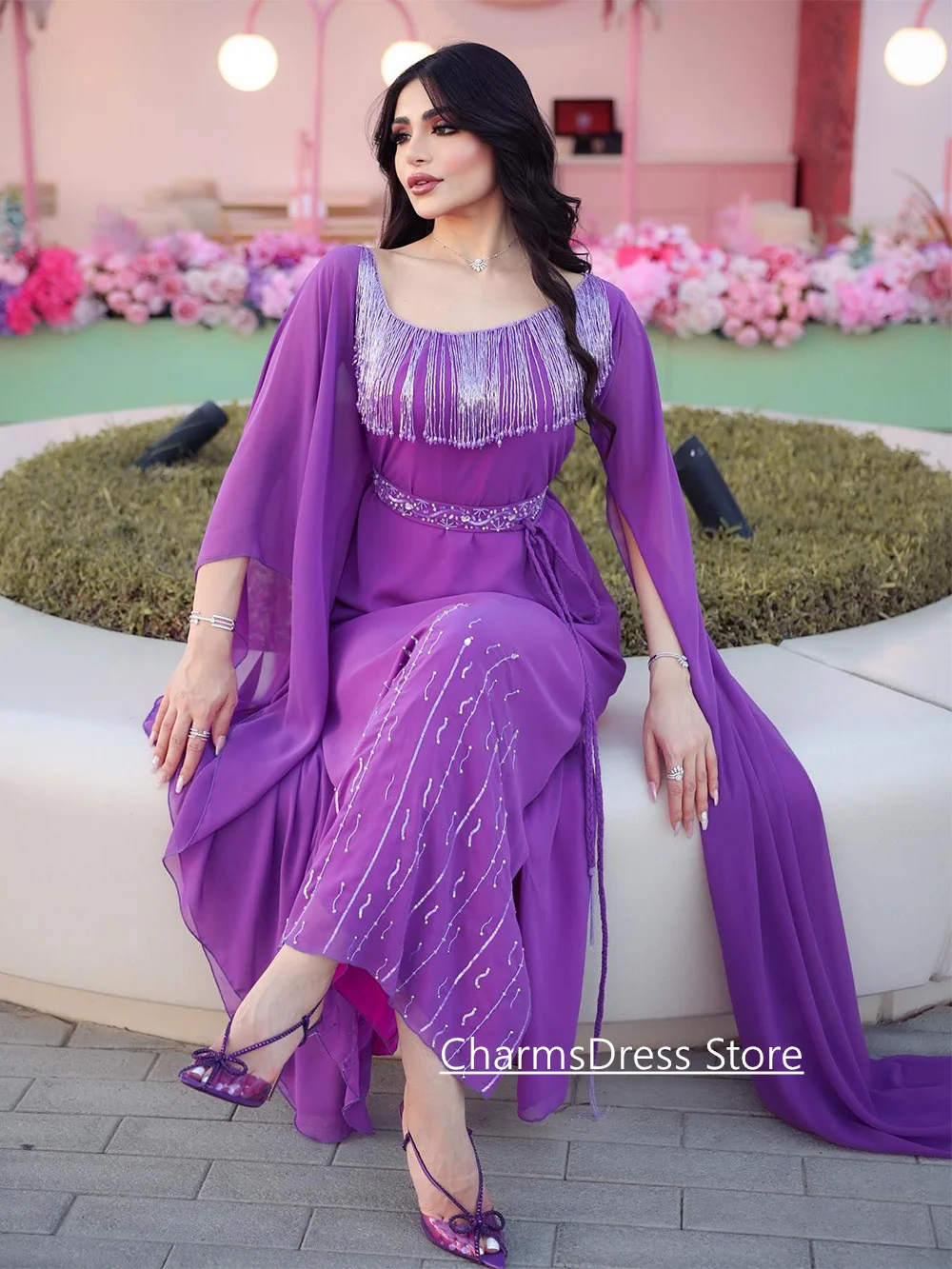 Suknia wieczorowa Arabia Saudyjska szyta na miarę, dekolt okrągły, długie rękawy, luksusowe koraliki, cekiny, szyfonowa letnia suknia na wesele/imprezę.