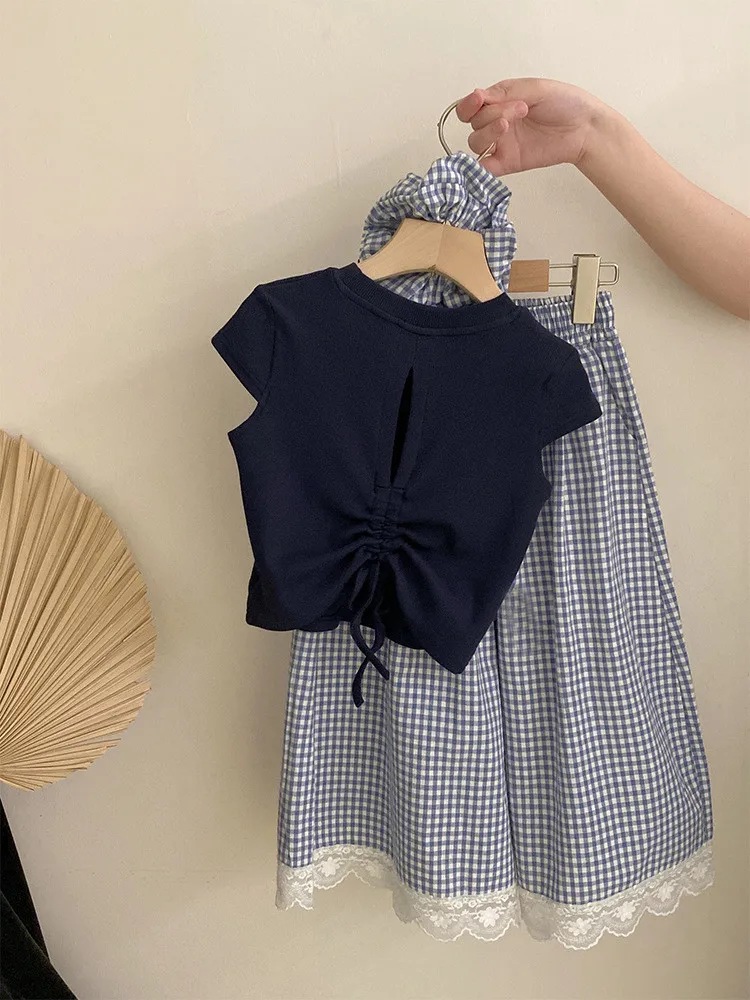 طقم بناتي صيفي جديد للأطفال مطبوع بأكمام قصيرة تي شيرت دانتيل منقوش طقم مكون من قطعتين