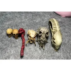 NECA Iron Warrior Prizes Accessories Alien Iron Blood Skull Cervical spine Skull Decoration 1:6 1/12 Soldier Scene Home