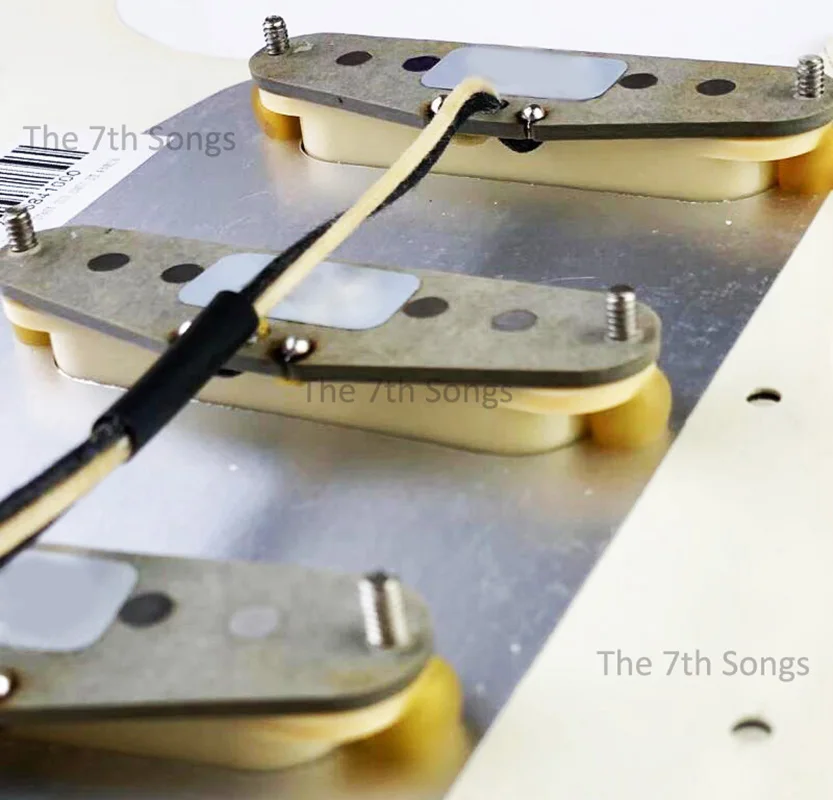 Texas Blues Bridge 7.6K / 6.8K Alnico 5 SSS Pickup ST Guitar Loaded Pickguard Guitar Wiring Prewired Fibre Grey / Black view 3