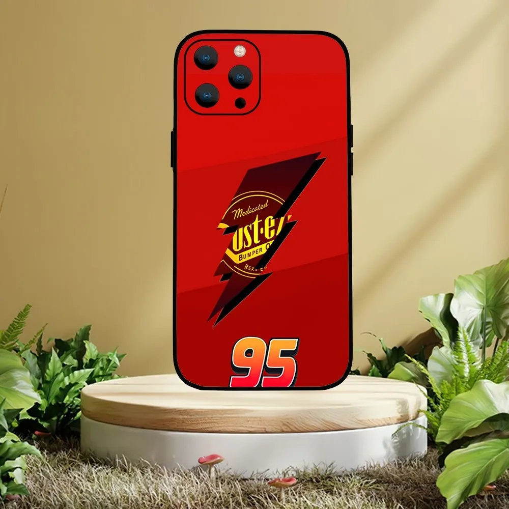 MINISO casing ponsel Disney Lightning McQueen 95, casing pelindung ponsel untuk iPhone Mini 11 12 13 14 15 Pro XS Max X Plus SE XR