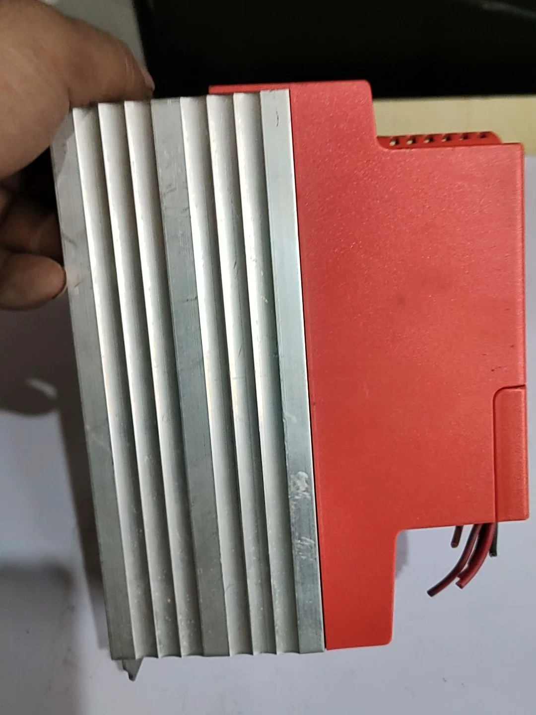 MC07A005-2B1-4-00 อินเวอร์เตอร์สําหรับเย็บ MC07A005-2B1-4-00