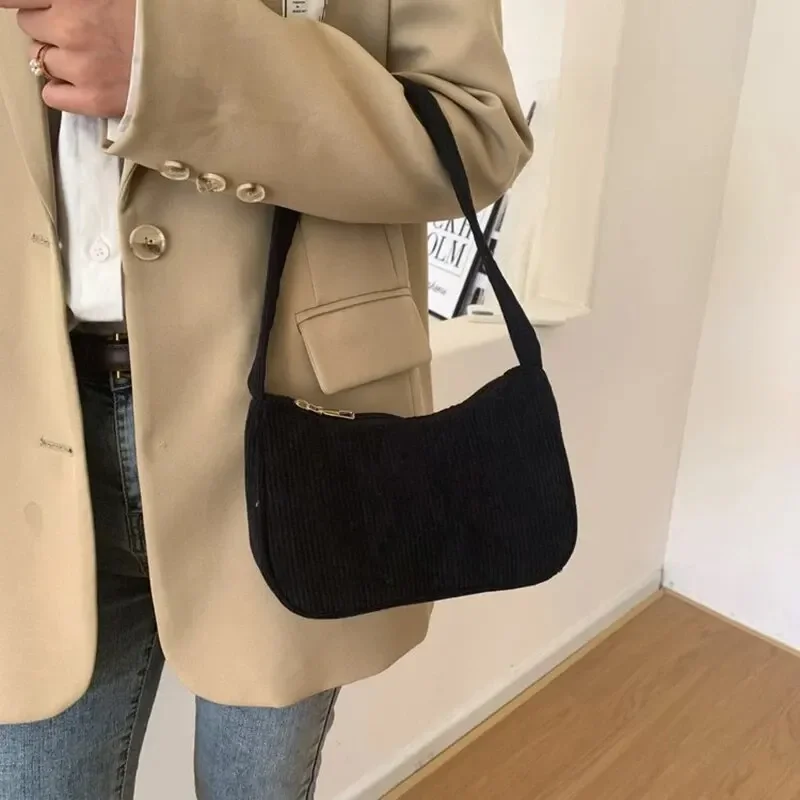 

Retro Underarm Bag Women's Half Moon Shoulder Bag Fashion Solid Color Small Handbags For Women New Zipper Corduroy Clutch