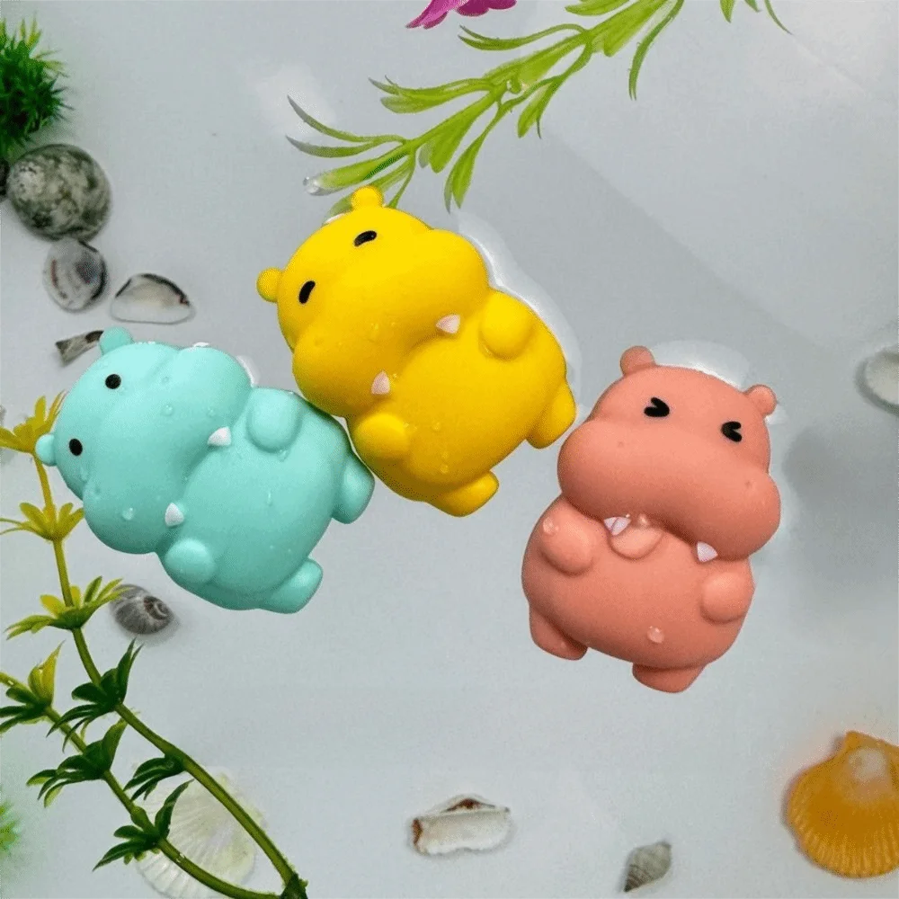 Creative Gift Soft Silicone Bath Set One-Piece Design No Hole Design Floating Animal Sealed Floating Cute Animal Water Play