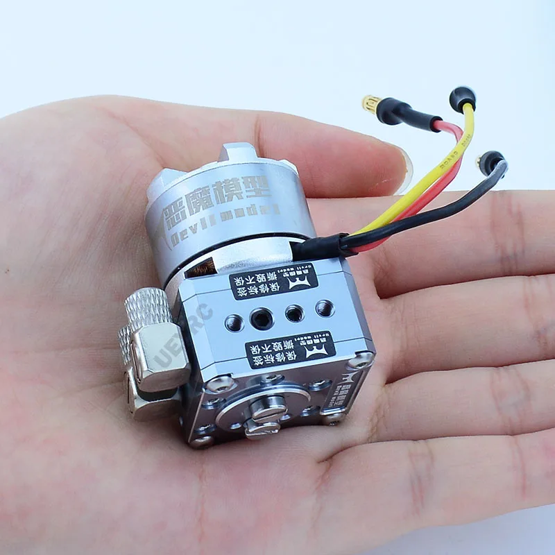 High-Pressure Hydraulic Pump with Pressure Regulation Metal Overflow Valve Model for 1/12 1/14 RC Excavator Truck Tamiya Scania