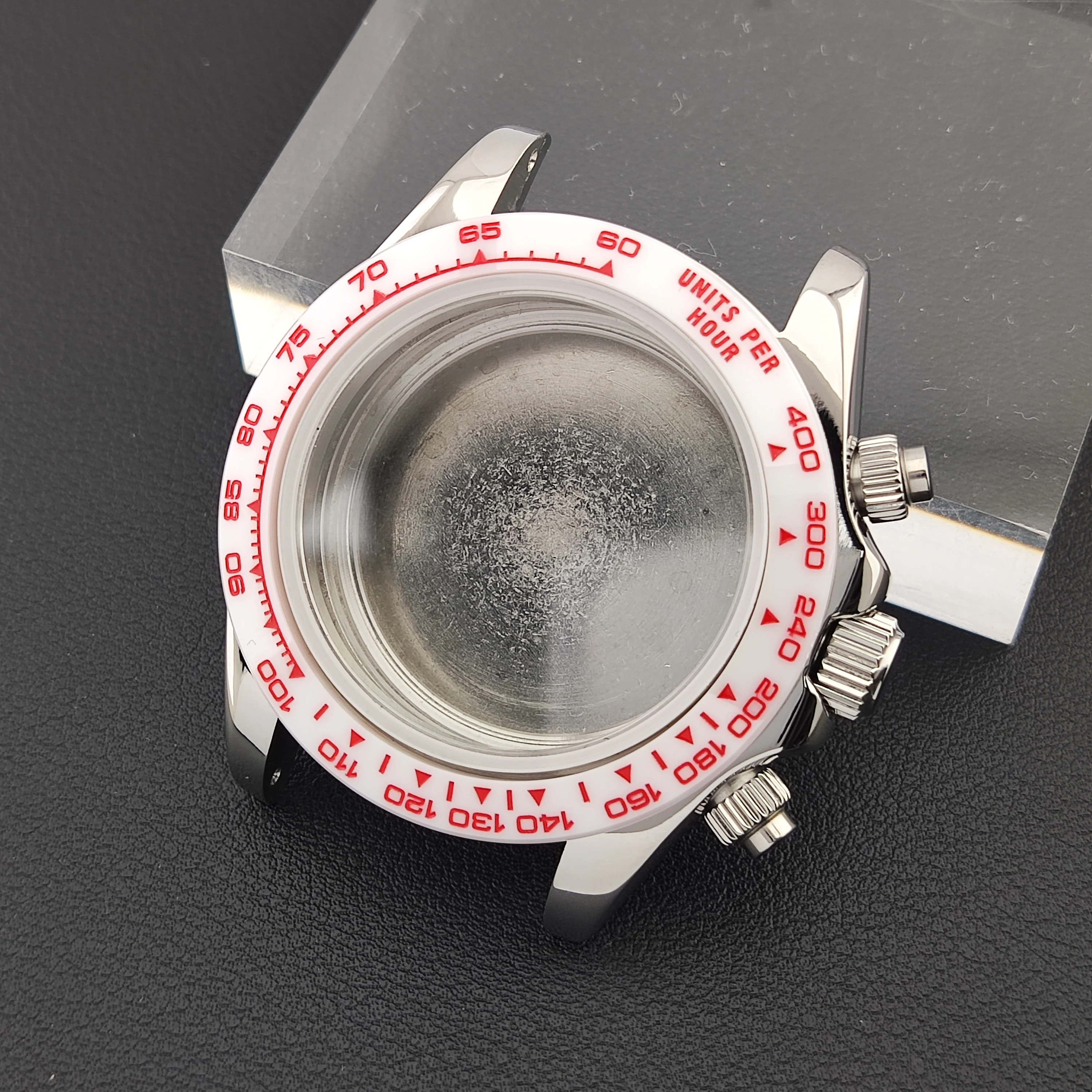 Orologio da uomo VK63 da 39 mm Il vetro zaffiro in acciaio inossidabile è orologio impermeabile VK63 Movimento al quarzo Quadrante panda Orologio da uomo cronografo