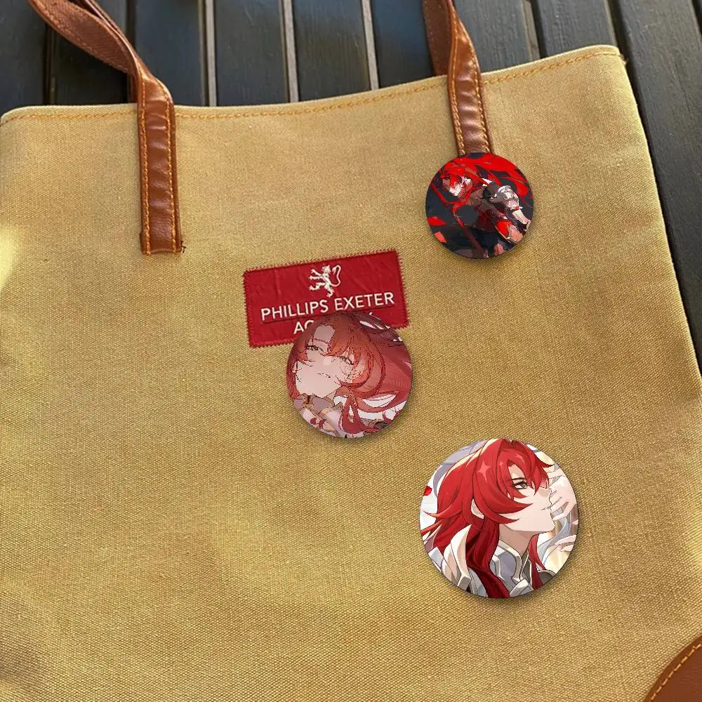 Juego Honkai Star Rail Argenti P insignias Anime insignia láser redonda broche de dibujos animados ropa mochila accesorios solapa