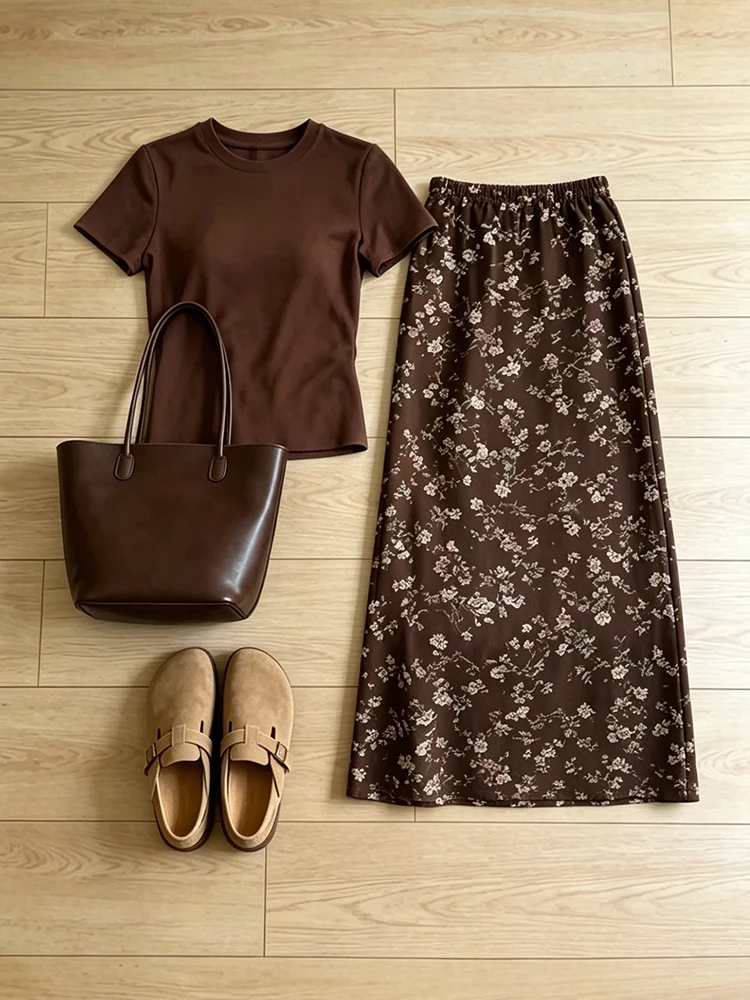 

Summer New Vintage Women's Fashion Set Short Sleeve T-shirt Floral Half-skirt Two-piece Set High Waist Midi Skirt round Neck