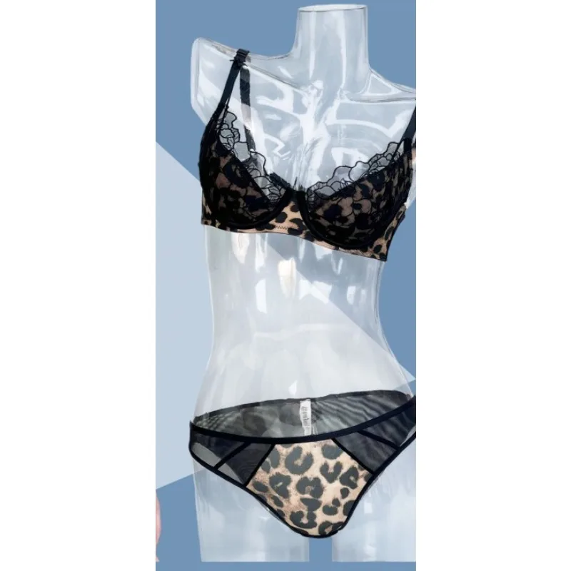 

Сексуальный комплект нижнего белья с низкой спинкой для женщин: бюстгальтер пуш-ап с леопардовым принтом, кружевной вышивкой и мягкими чашками, большие чашки, эффект уменьшения объема, размеры S-XL