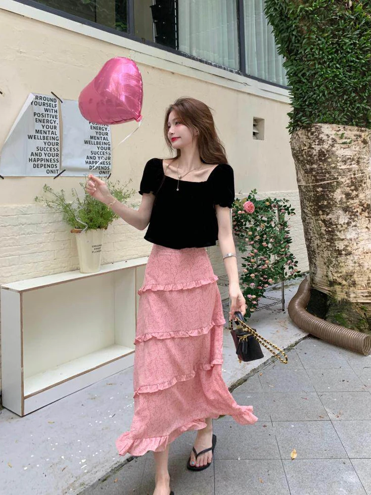 

Spring 2026 Women's Slim Fit Floral ort Sve irt And High Waist Fi Tail Skirt Two Piece Set Faionable Casual Outfit