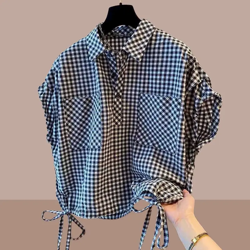 

Bat Sleeve Plaid Shirts for Women Summer Trendy Thin Short Sleeve Blouses Casual Loose Collar Double Pocket Drawstring Shirt