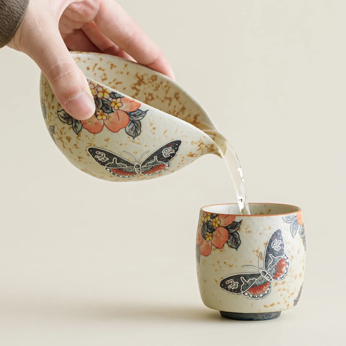 Caramel Glazed Peach Butterfly Dance Moon Boat Fair Cup Chinese Tea Dispenser Uniform Teacup Ceramic Kung Fu Tea Set Accessories