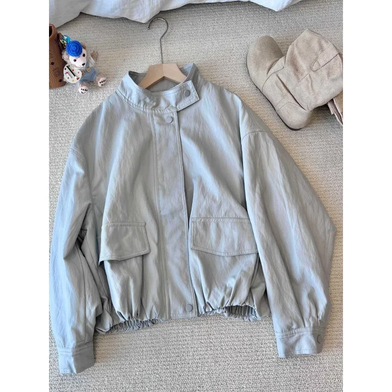 

Женская осенняя новинка 2025, маленькая короткая и универсальная куртка из мягкой кожи из белковой кожи