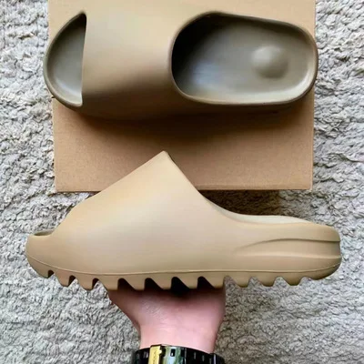 2025 Summer Unisex Yeezy-Inspired Sand Yellow Slide Sandals Cloud-Like Feel Non-Slip Outdoor Beach2025