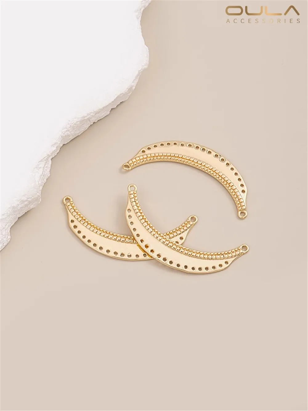 14K Bag Gold Color Diy Accessories Porous Crescent Shape Handmade Double Hanging Necklace Pendant Hairpin Material Walking Fring