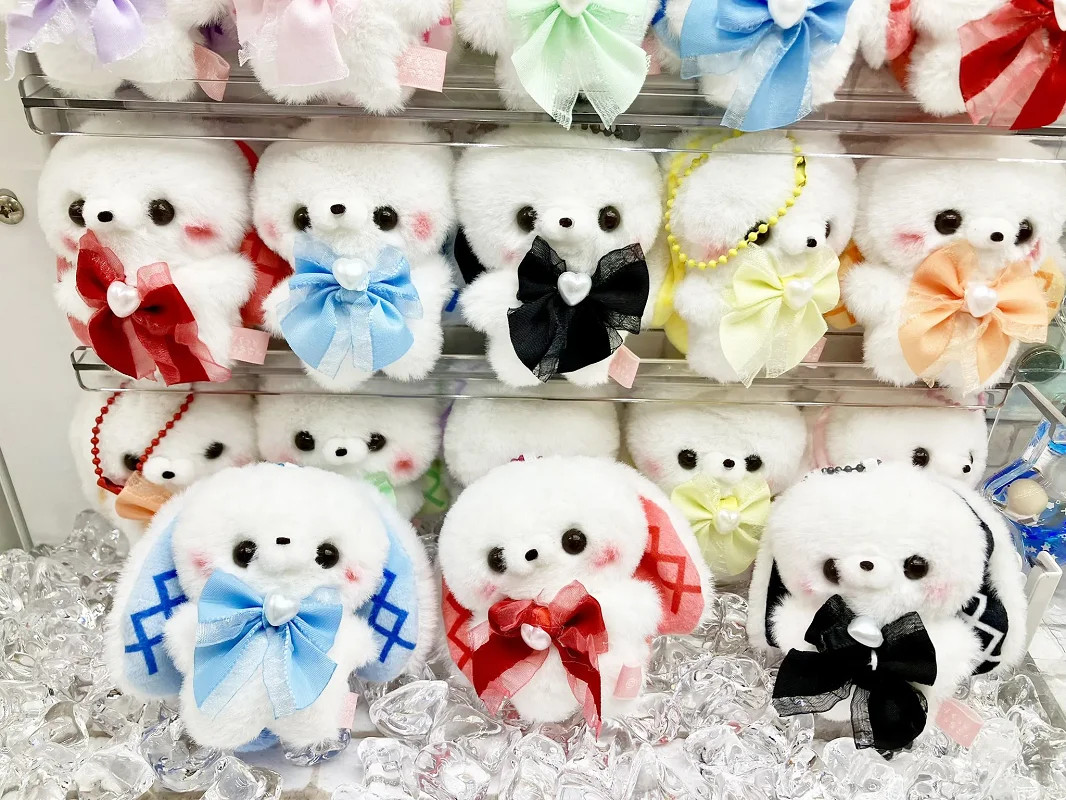 12cmの可愛い丸い目ランチボックス、クレーンゲーム、ひも付きフライドシュリンプ、おにぎり、イカ、カラビナペンダントフィギュア