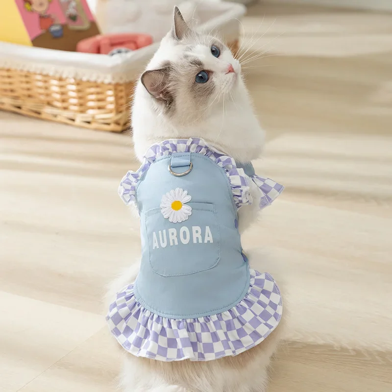 Spring and summer little daisy princess style denim skirt cat dog thin dress teddy bear pet clothes